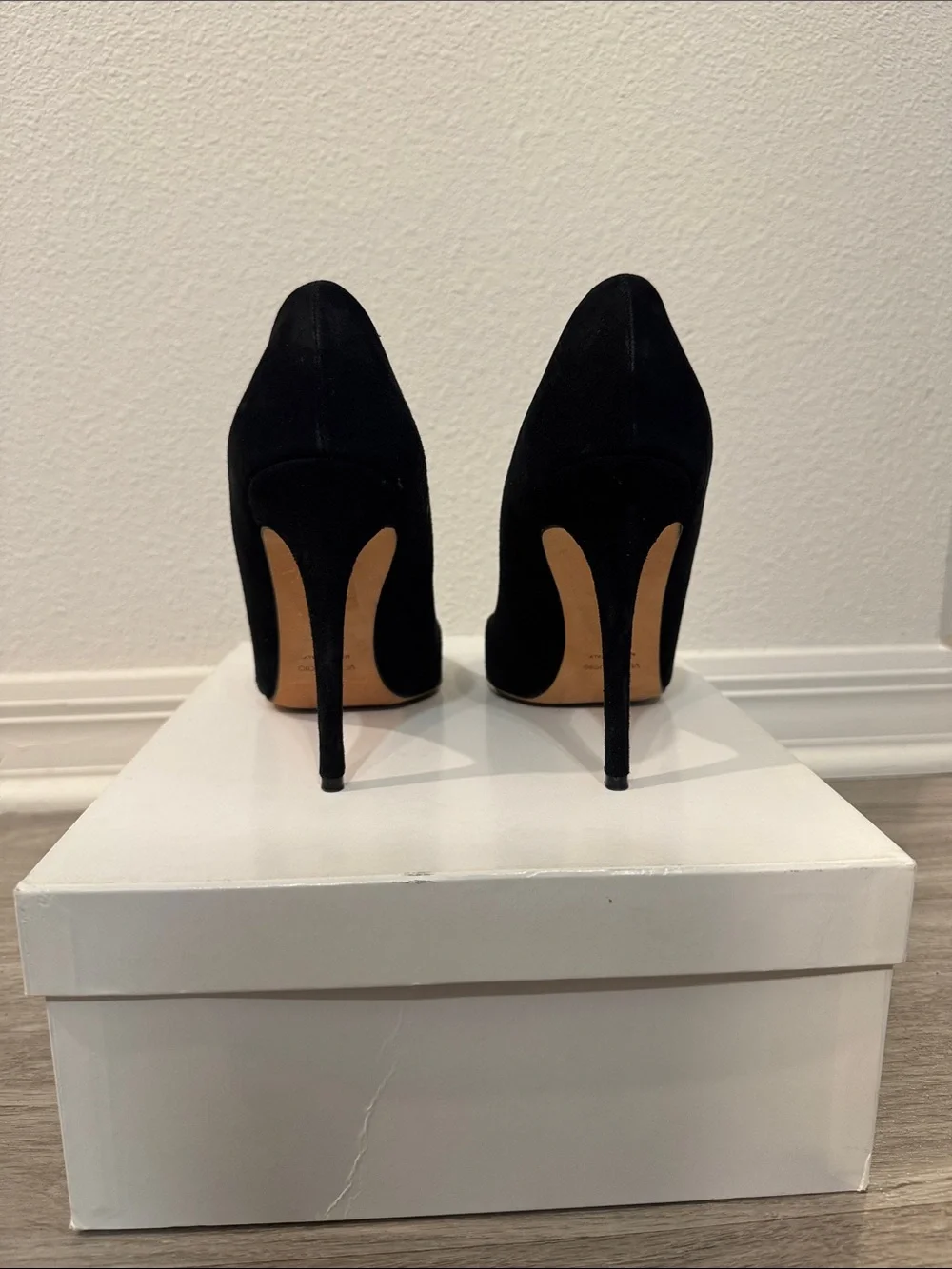 Gioffré elegant black